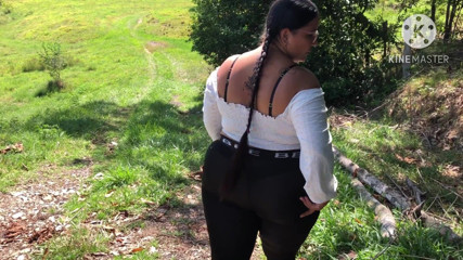 Lexly_16: Stranger Fucks Me for Money Outdoors