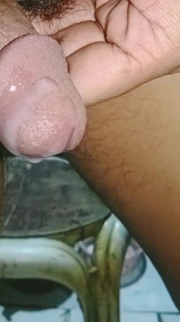 บนเก้าอี้ของฉัน
