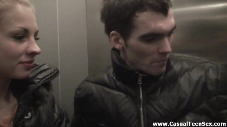 Casual Teen Sex: One-timer with hot neighbor