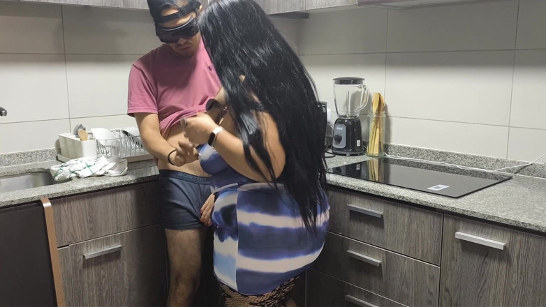 Riderqueen: Macocha i wielki kutas - wideo dla fanów