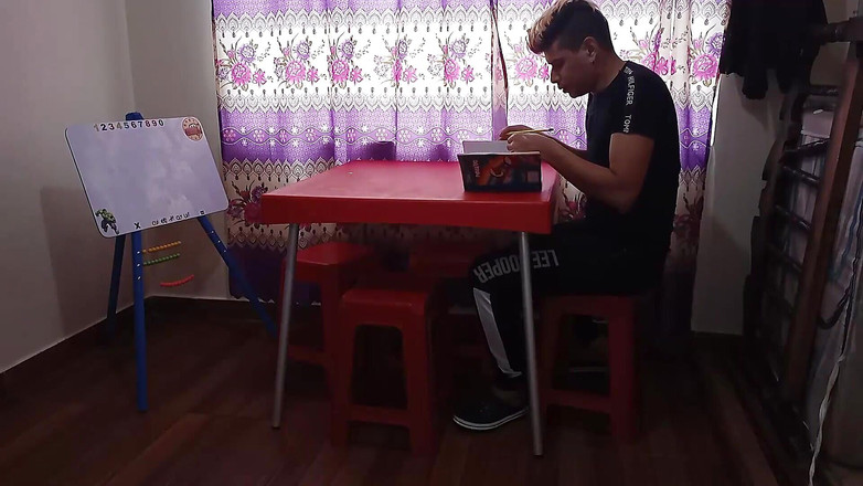 WhysMom: Moja nowa nauczycielka w klasie seksu po raz pierwszy uczy...