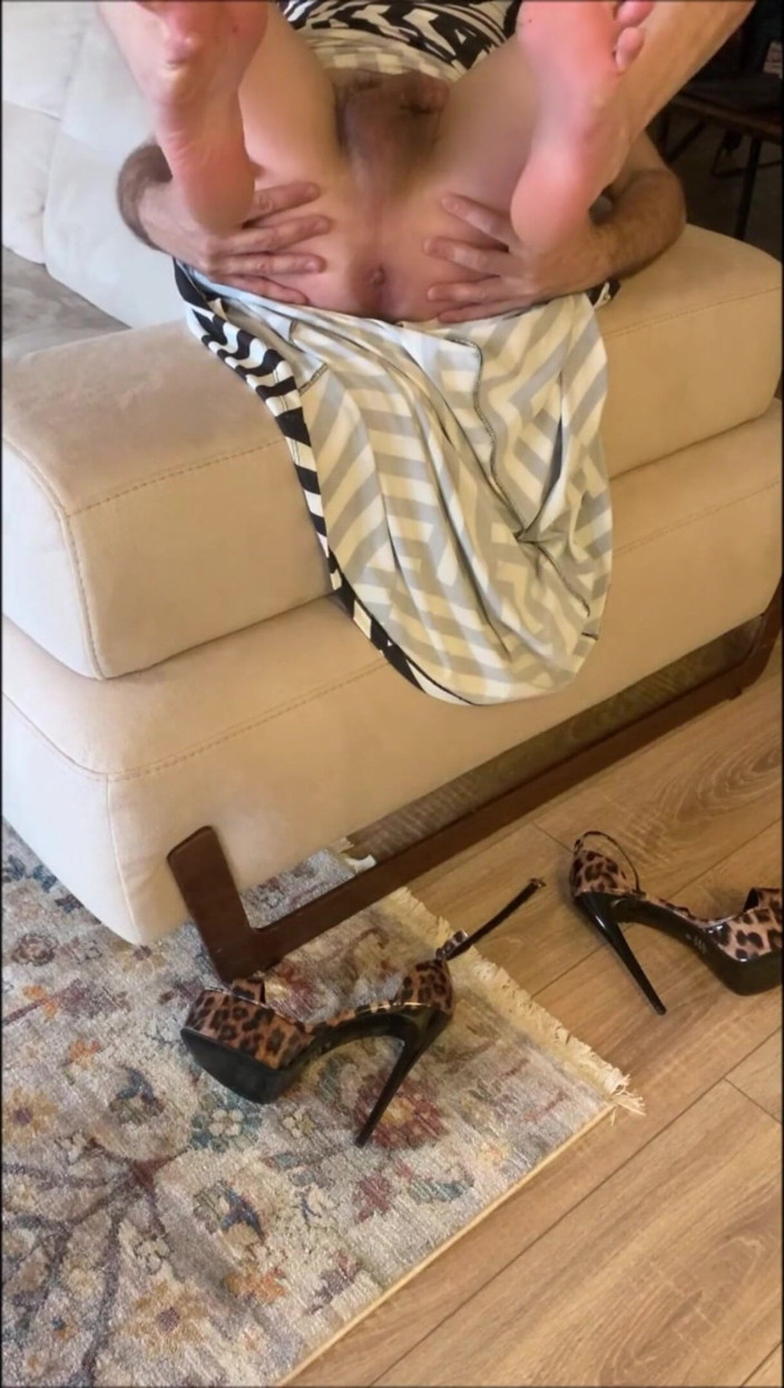cd_aysemmm: I Saw My Stepmom's Sagging Pussy