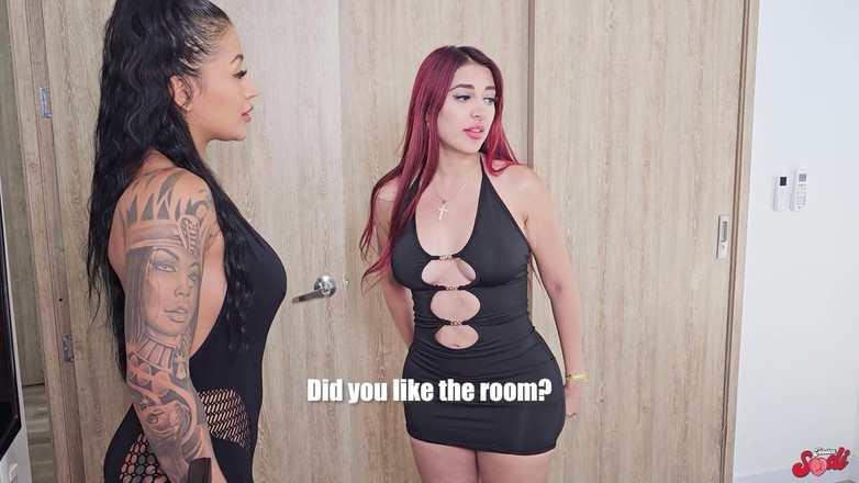 Jessica Sodi: Sexy Lesben, die auf ihren Urlauben hart ficken – Jessica Sodi...