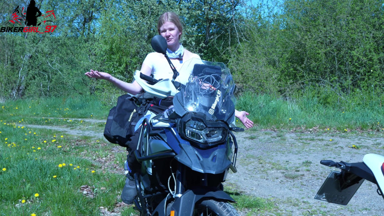 Bikergirl_97: I Introduce Myself!