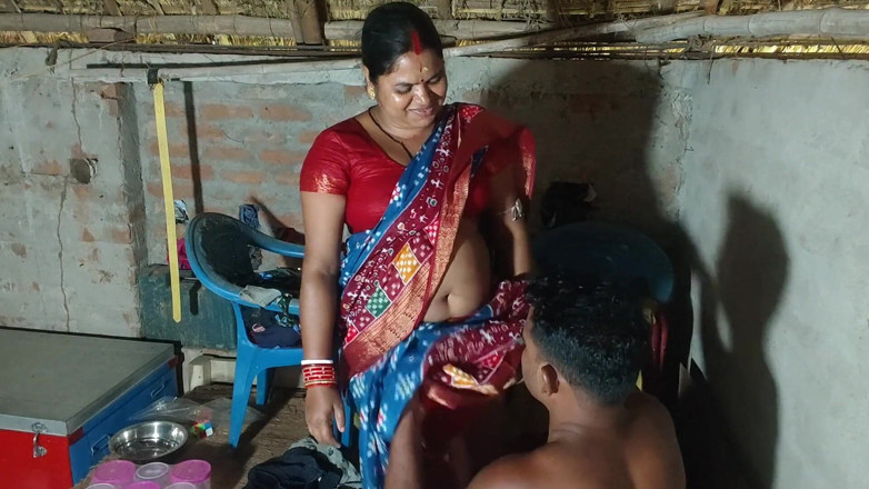 Raju Raju: The Brother-in-law Fucked the Neighbour Bhabhi After Stripping Her Naked