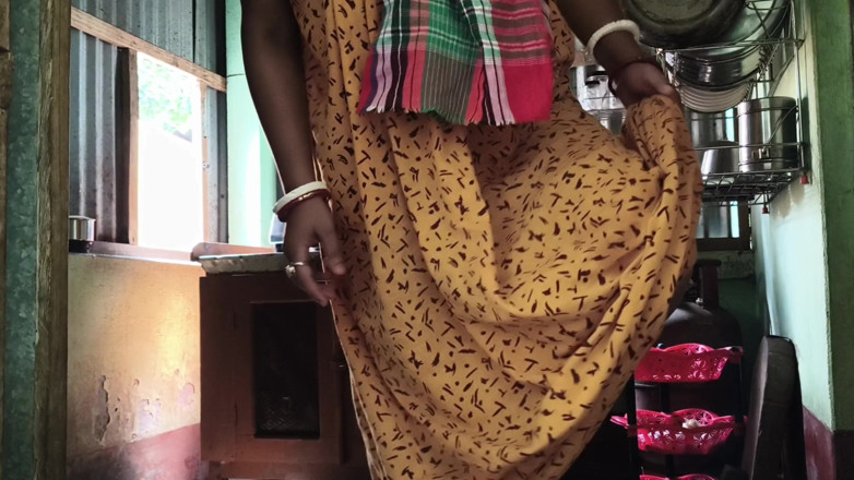 Myselfsb: Had Some Fun with Bhabhi for the First Time While...