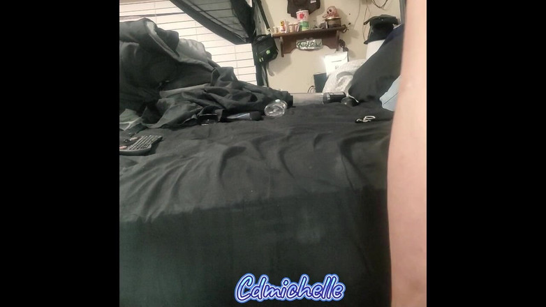 Sexy crossdresser wearing lingerie everything sexy: Sexy crossdresser s modrými tangami