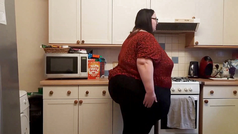 SSBBWLadyBrads: Einwiegen und burger king