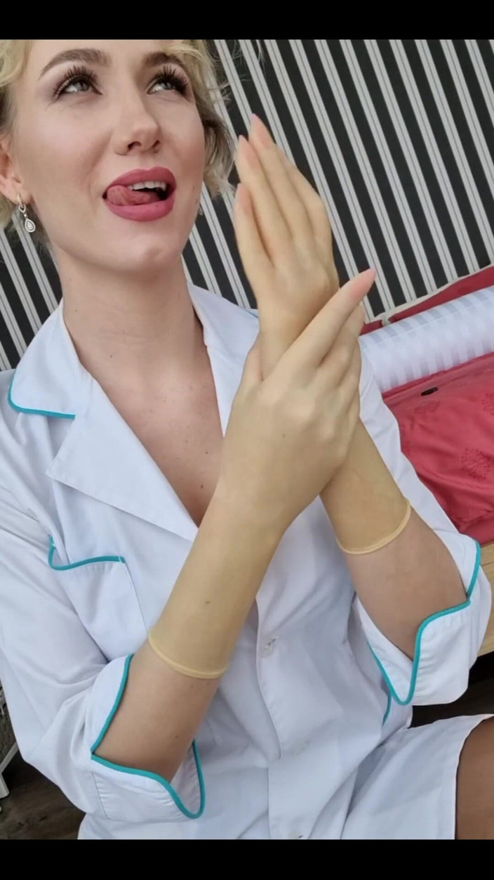 Angel The Dreamgirl: Naughty Nurse