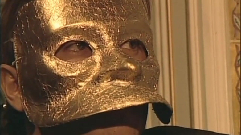 Inthe MILF room: Za Maskou Slutty MILF a 2 Nadržení Muži