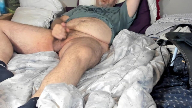 ChubbyDaddyBearLuka: Beruang gemuk berbulu tersentak dengan pelincir dan mainan seks dan...