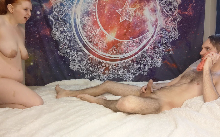 Sin Spice by Sophia Sinclair and Jasper Spice: 私のパンティーを嗅ぐキャッチ