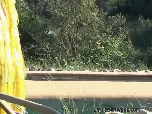 Gay Life Network: Епатажна оргія, веселощі на відкритому повітрі