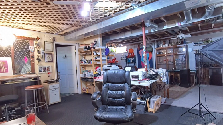 City hog: Fairy messing with the hog in basement