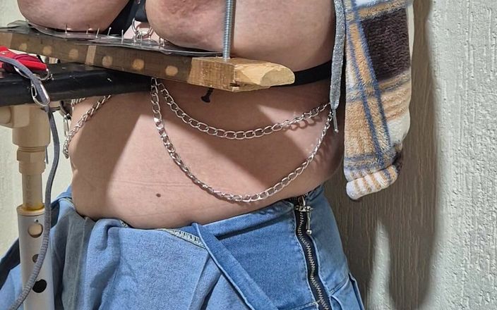 Submissive Susanna: Gemidos de prazer com dor