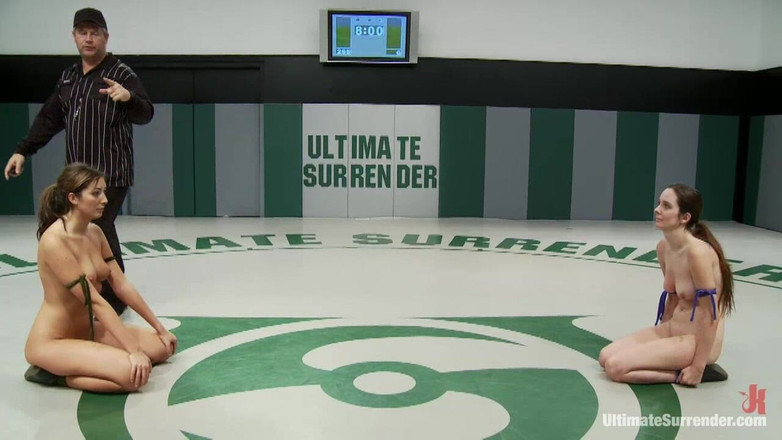 Ultimate surrender by Kink: Winter "The Blizzard" Sky (0-0) tegen Angelica "the Empress" Sage (0-1)