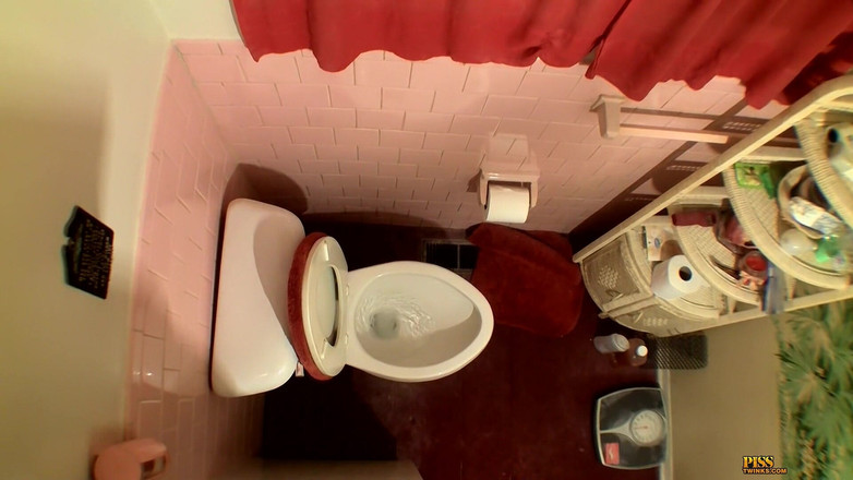 Piss Twinks: O cameră cu pule care se pișă