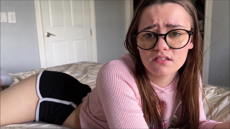 Alex Adams: Nerdy Little Stepsis Finds Out She Can Squirt - Trinity Olsen -...