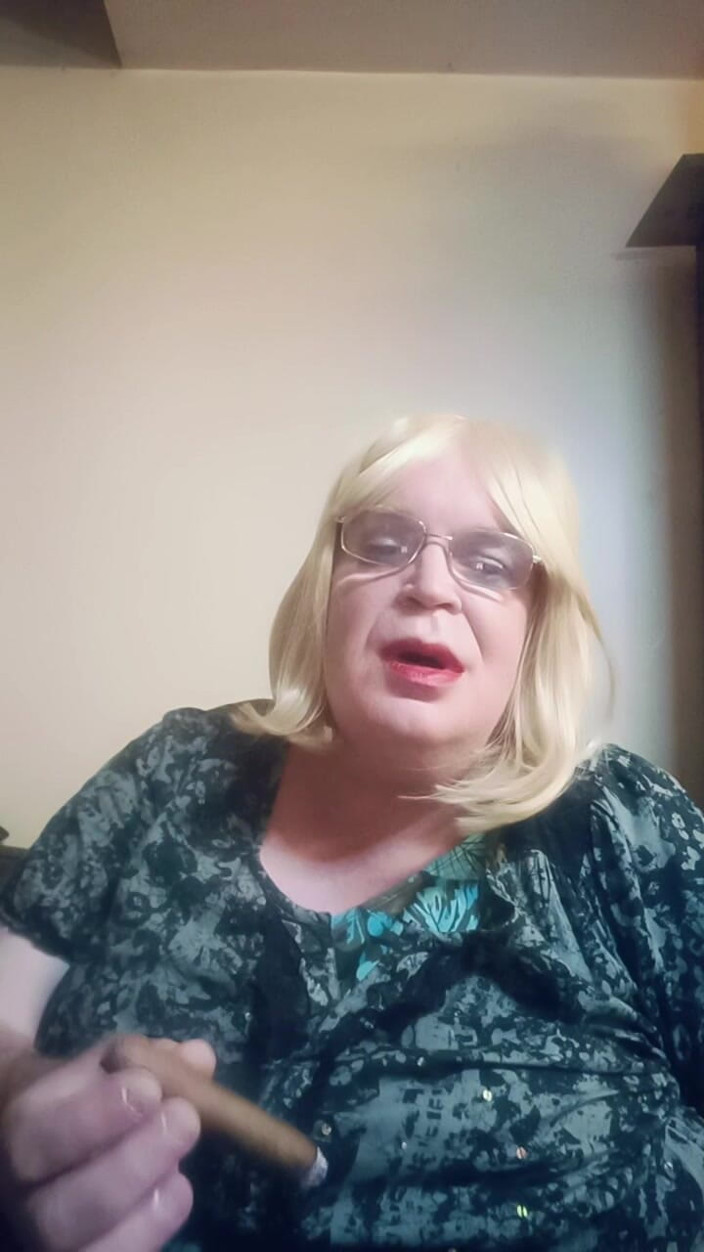 Stephanie-Nicole-TV: September 2026 Vlog - Chewing the Fat Whilst Smoking a Cigar