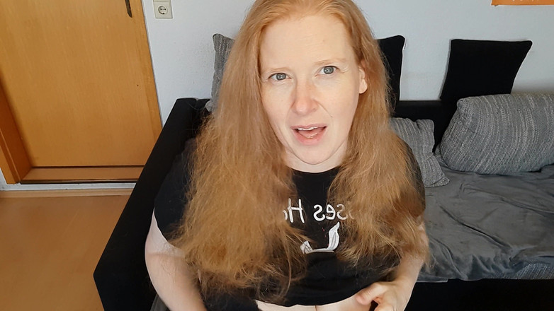 Curly_Dreams: 顔に潮吹き - ショートクリップ