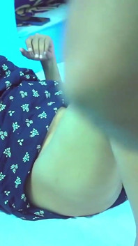 Seksi evli kadın koca ve devar büyük memeli ve sıkı amcıklı grup seks yapıyor