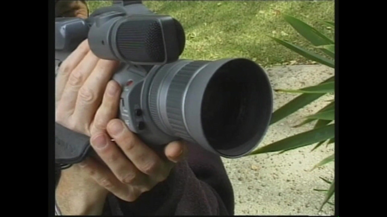 MCG Empire: Femeie mică în fața unui penis uriaș