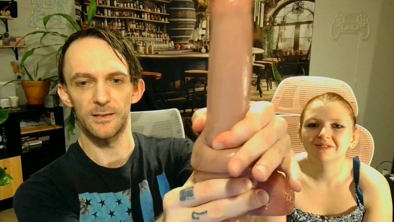 Sin Spice by Sophia Sinclair and Jasper Spice: Ggtoyhao 11 inci kulup nyata movable dildo unboxing dan masturbasi