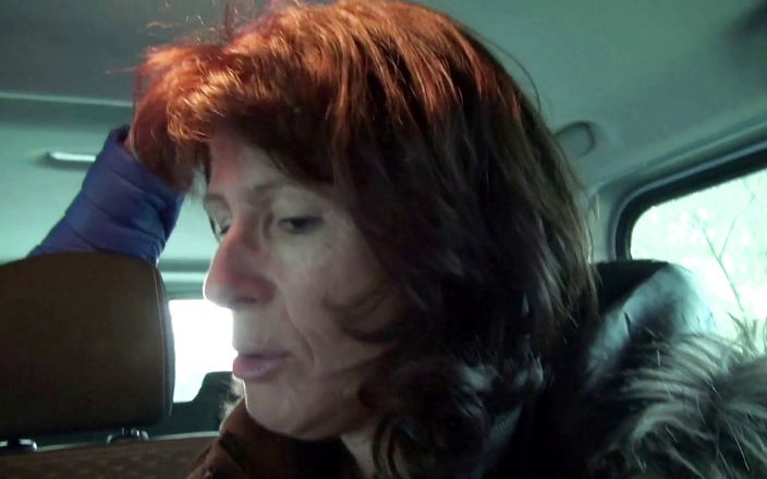 MMV MILF: Picked up brunette mature for oral in the car and...