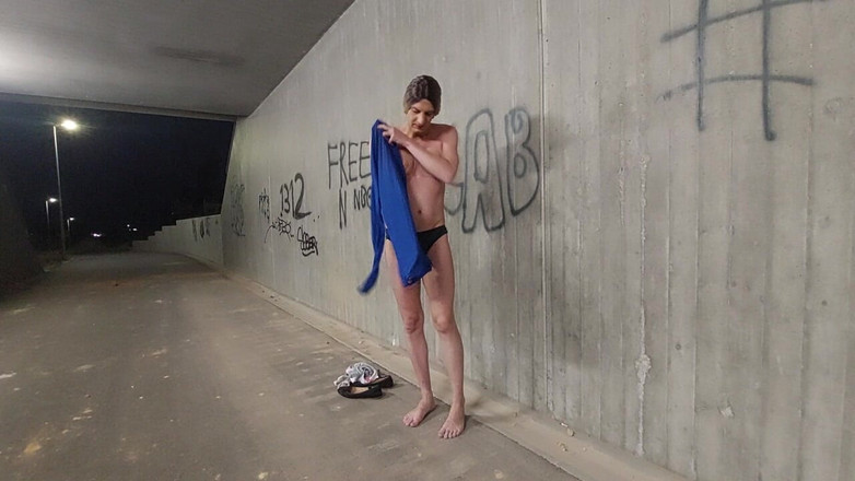 sweetfeet29: 밤에 갈아입기