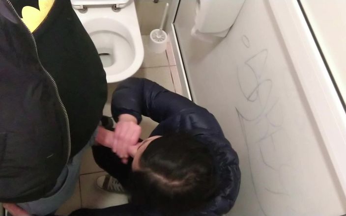 Fuck me like you hate me: Cum shot in public toilet