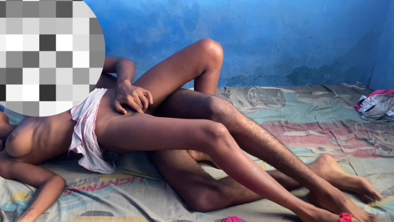 Savage Innocent69: Sex romantic cu cea mai bună prietenă a mea în timp...