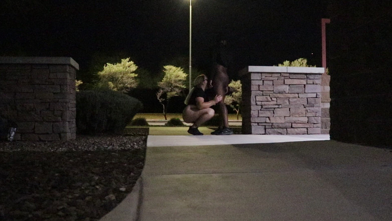 Rendezvousing Assets: Gruba żona BBW rozbiera się i wrzuć ten tyłek z powrotem...