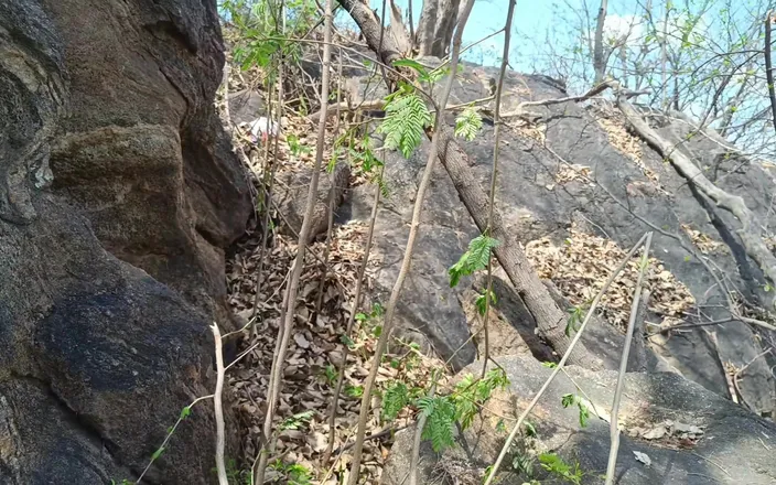 Palani69: Teacher Enjoying Outdoor Romance