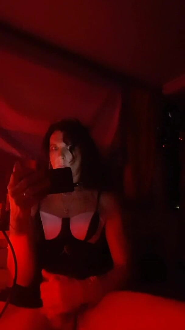 Badbitch6669: Naughty tranny 젖가즘