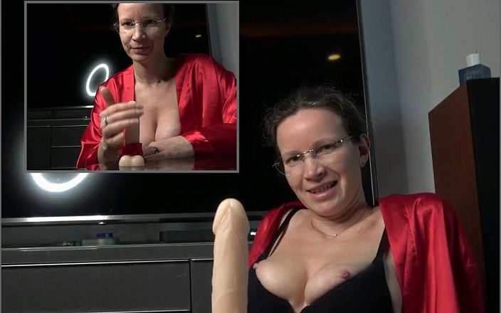 Annika Rose: JOI - szarpię cię do orgazmu!