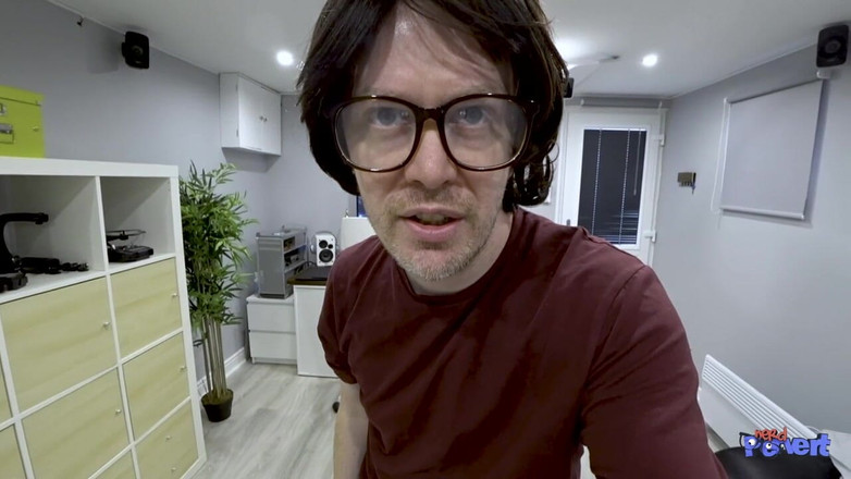 Nerd Pervert: Alora lux - sperma-Überraschung