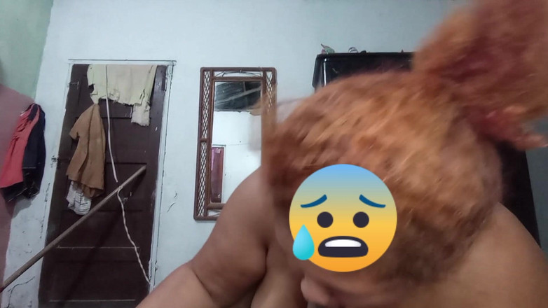 Gordita Culo Rico: Ibu tiri menunggang pantat besarnya pada batang lelaki ini