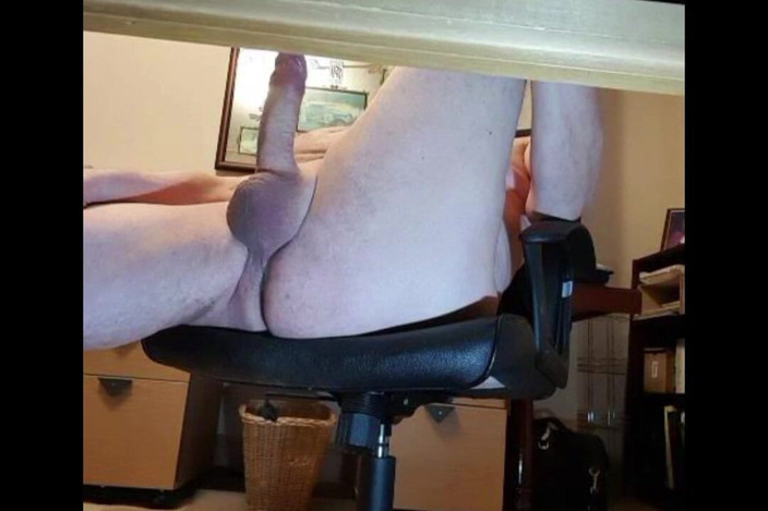 Alan in London studio: オナニー・アゲイン 視点2