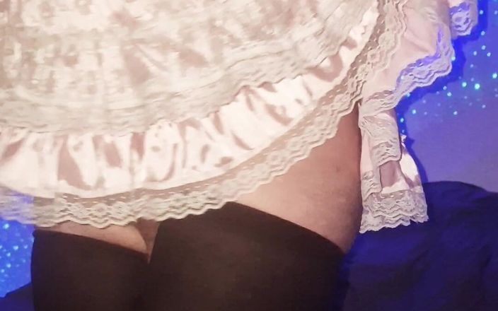 Tinychubman: Si banci kontol kecil seksi