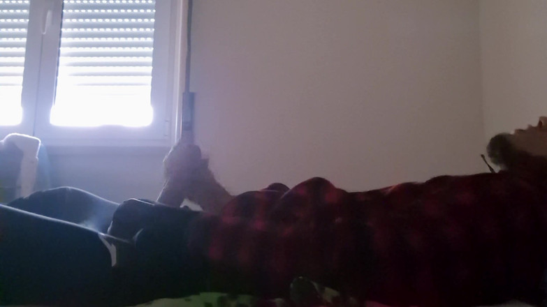 Fitguywithbigdick: Я просто прокидаюся, і мені потрібно мастурбувати