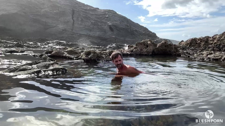 bleshporn: ナチュラルネイキッドバス ティムブレッシュ