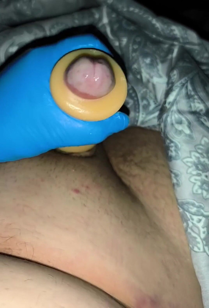HotBigDick98: Cum Inside a Pocket Pussy