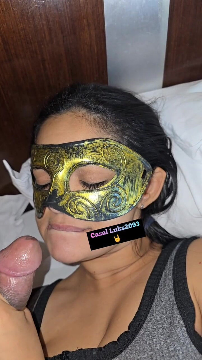 Luks2093: Batang hitam besar memberikan saya susu yang banyak