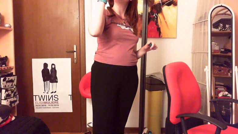 Nicoletta Embassi: Hardcore pee for you