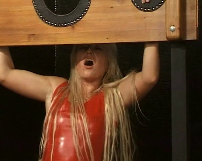 BB Video - Old School: Alman orta yaşlı seksi kadın amatör fetiş hatun sarışın yumruk...