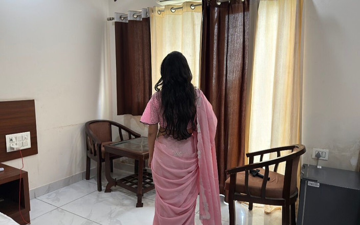 UrbanDesix: 이혼 Bhabhi Ne Apni Hawas Mitane Ke Liye Devar Ko...