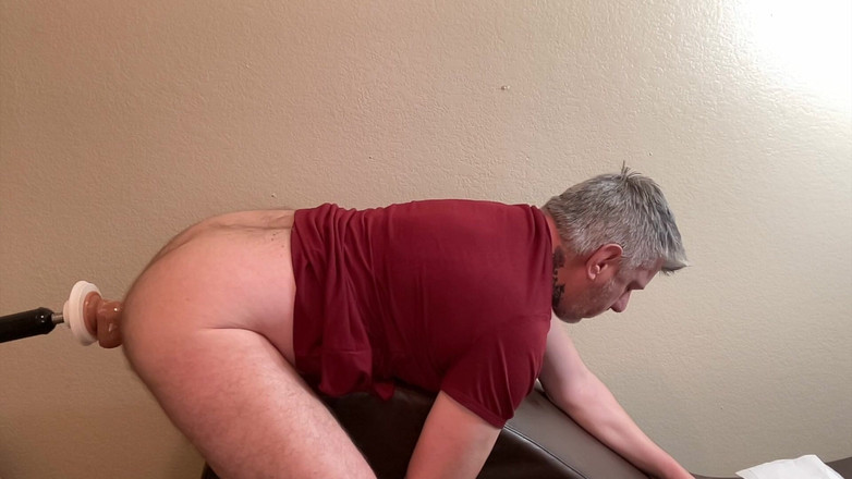 Fantasyland84: 上班前的快速性爱