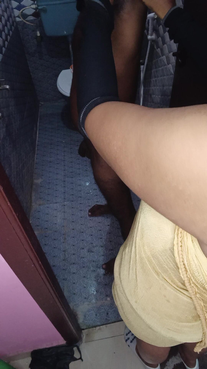Reshmahotever: If My Girlfriend Removes Hair From My Penis and Has...