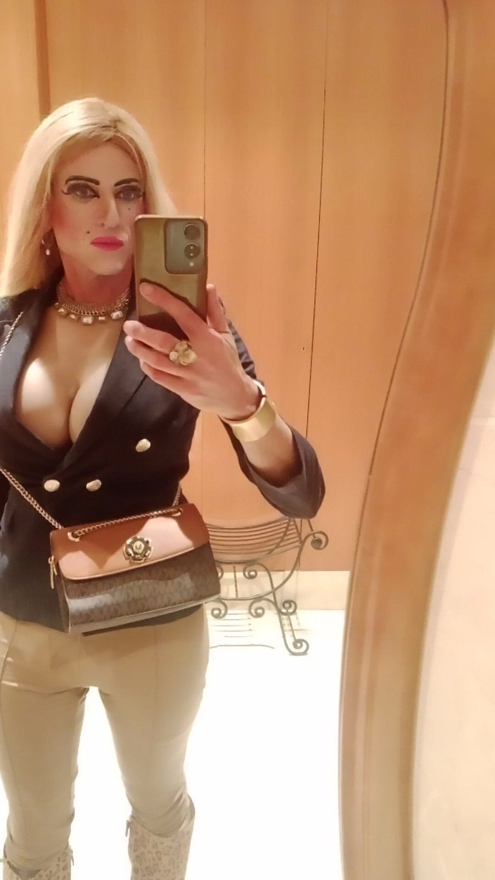 Tatiana Zorrita: Вихід 3