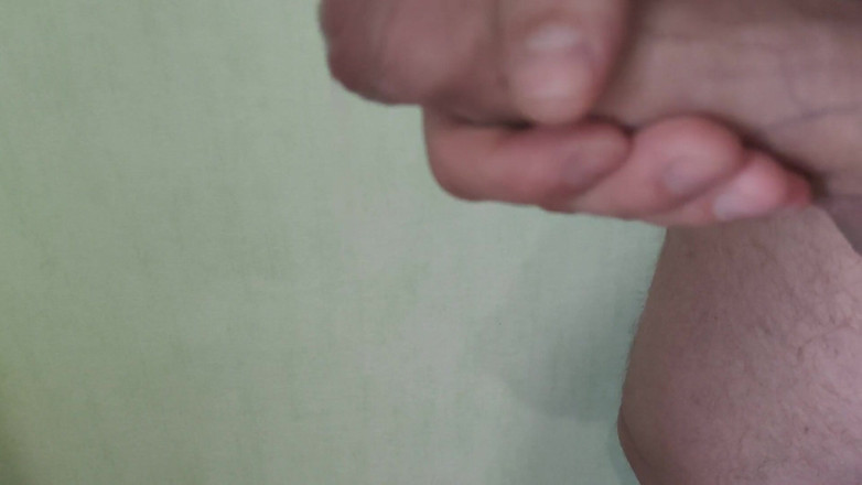 Auff: Ragazzo si masturba il cazzo